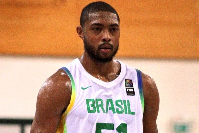 Bruno Caboclo vai jogar em liga inferior a que vinha disputando após não  fechar com os Warriors - Basquete Todo Dia